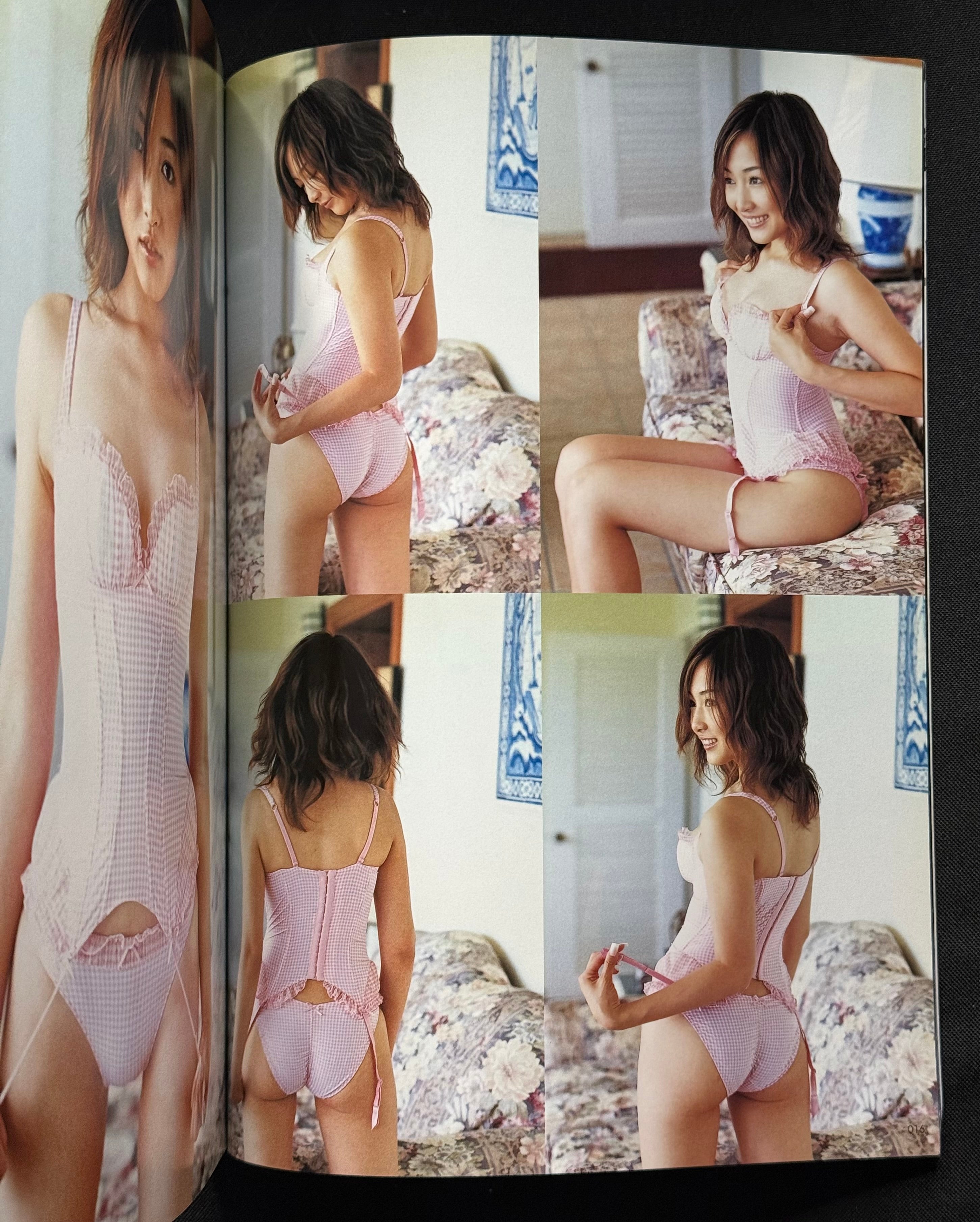Very Best of Sabra Girls (February 2003) – Japanese Idol Gravure Photobook