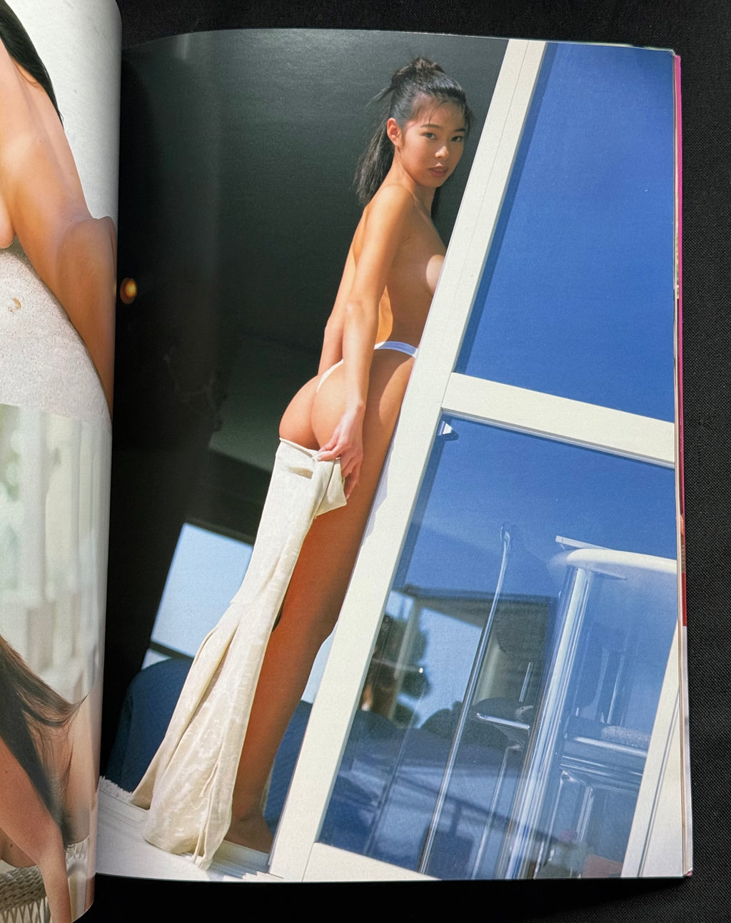 THE BEST NUDE SELECTION: THE SPARK GIRLS Vol. 9 (1995) – Yuko Sakaki Cover – Japanese Photobook