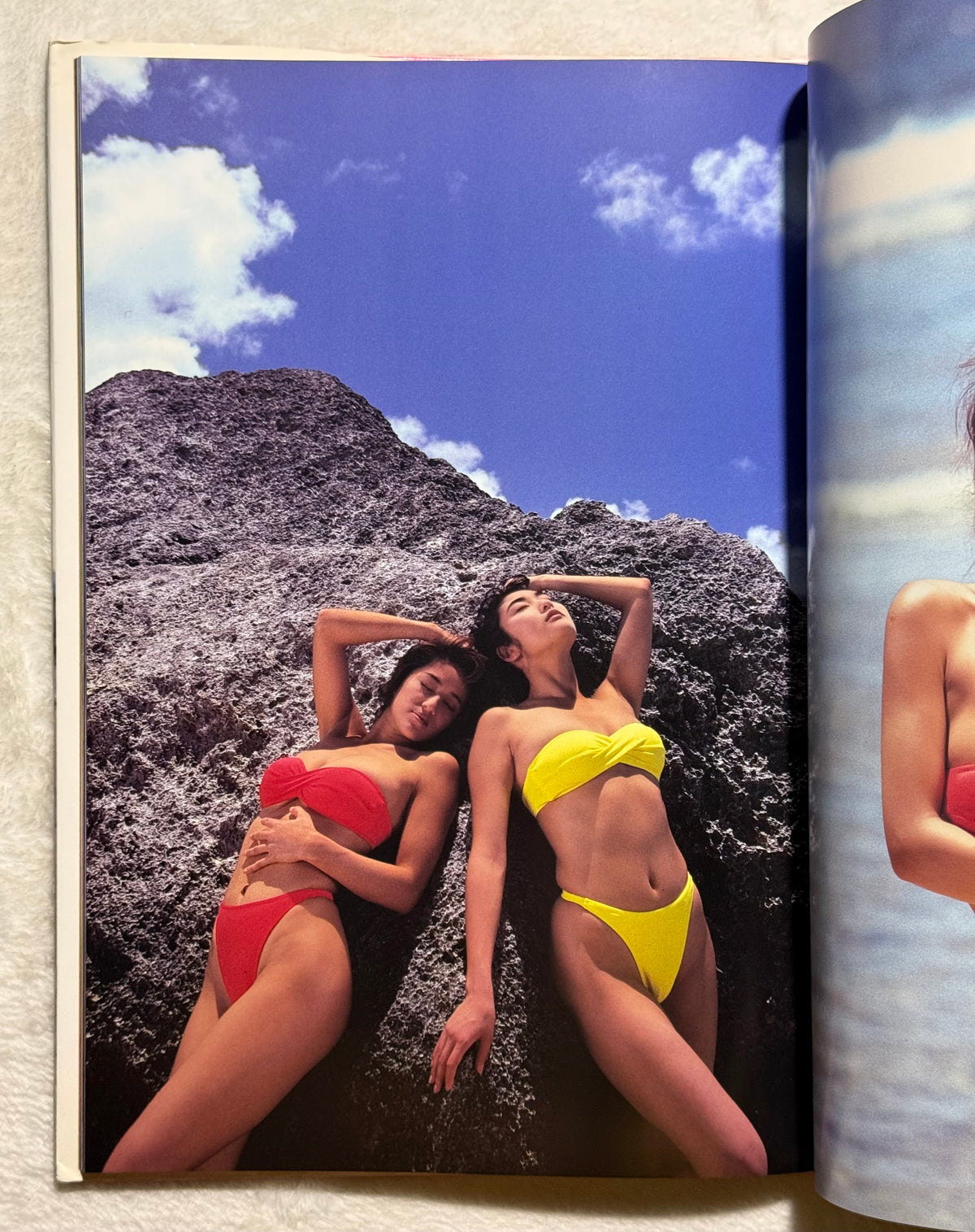 Dee Dee Miyuki & Noriko Hardcover Gravure Photobook (1993) Japan Import
