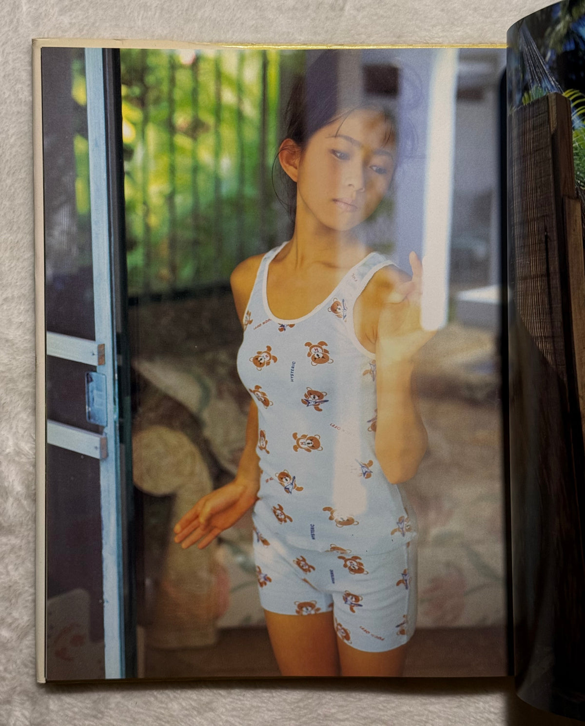 Kanako Enomoto “Curiosity” Hardcover Japanese Idol Photobook (1996) w/Poster