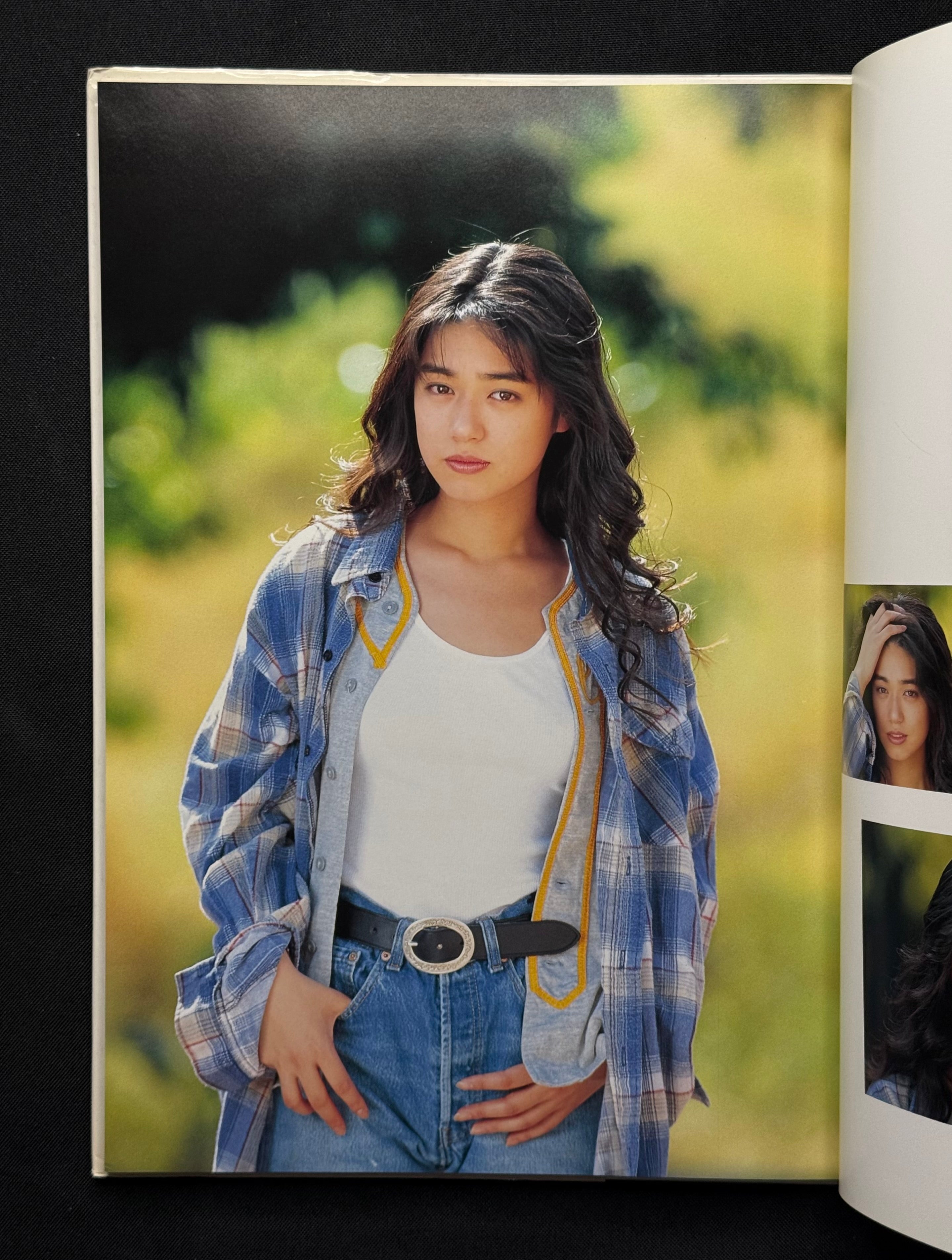 Noriko Kato “Noriko Picture Book” Hardcover Gravure Photobook (1993) Japan Import