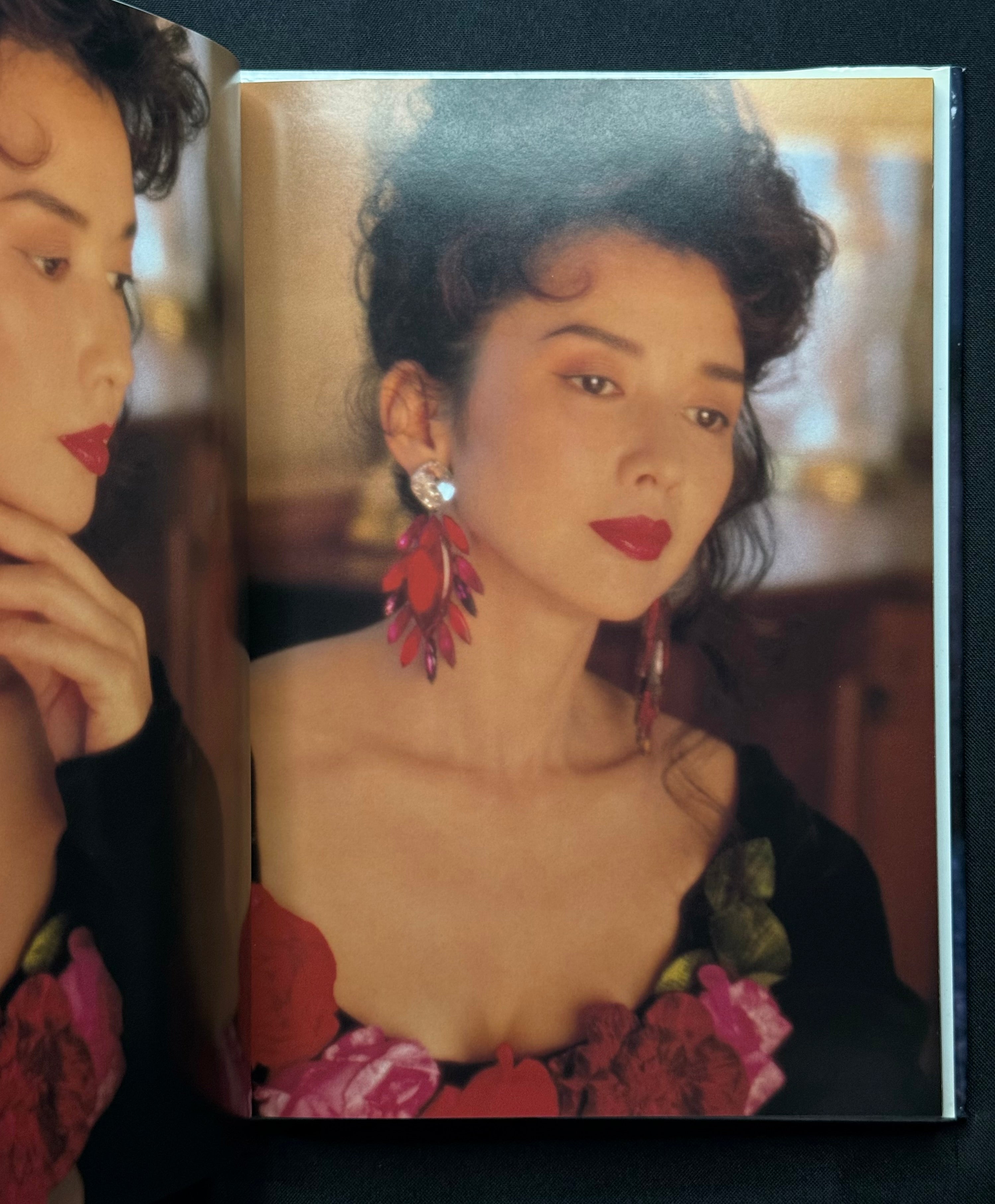 Yumi Takigawa "Diva" Hardcover Photobook (1992) Japan Import