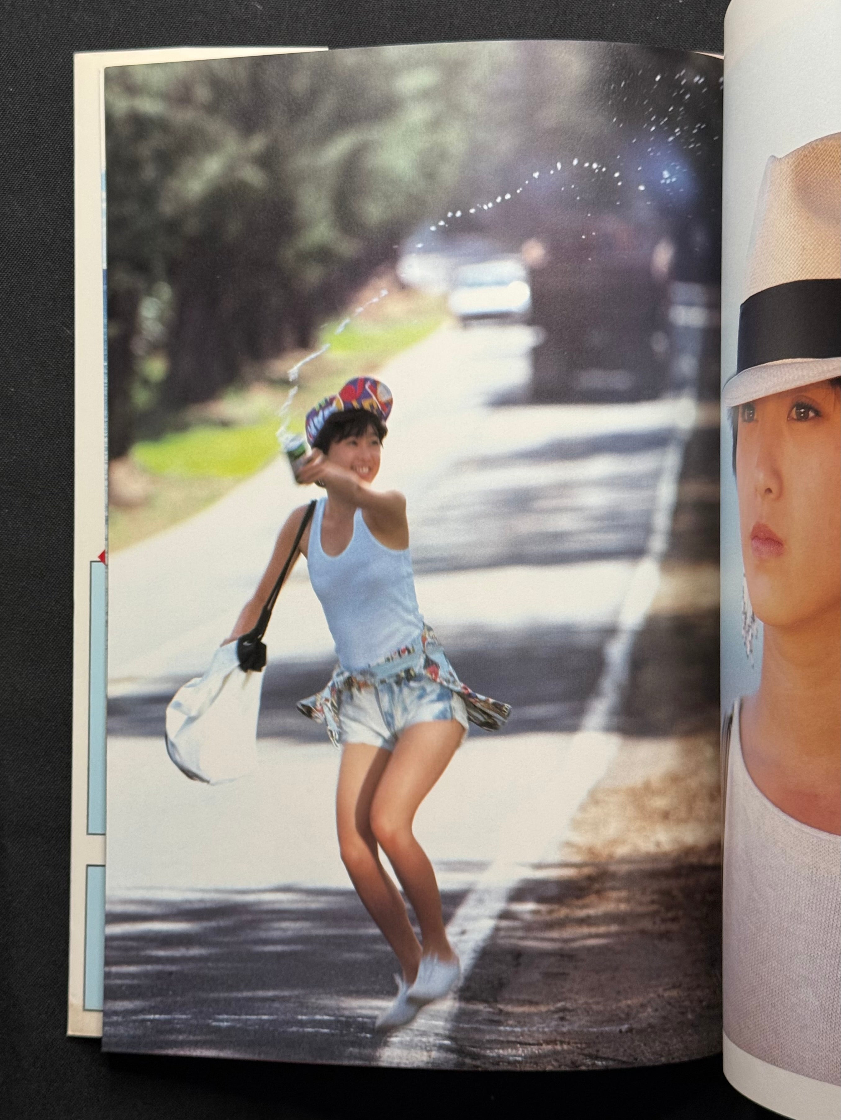 Noriko Sakai “LET’S NORI-P” Photobook (1988) – Japanese Idol