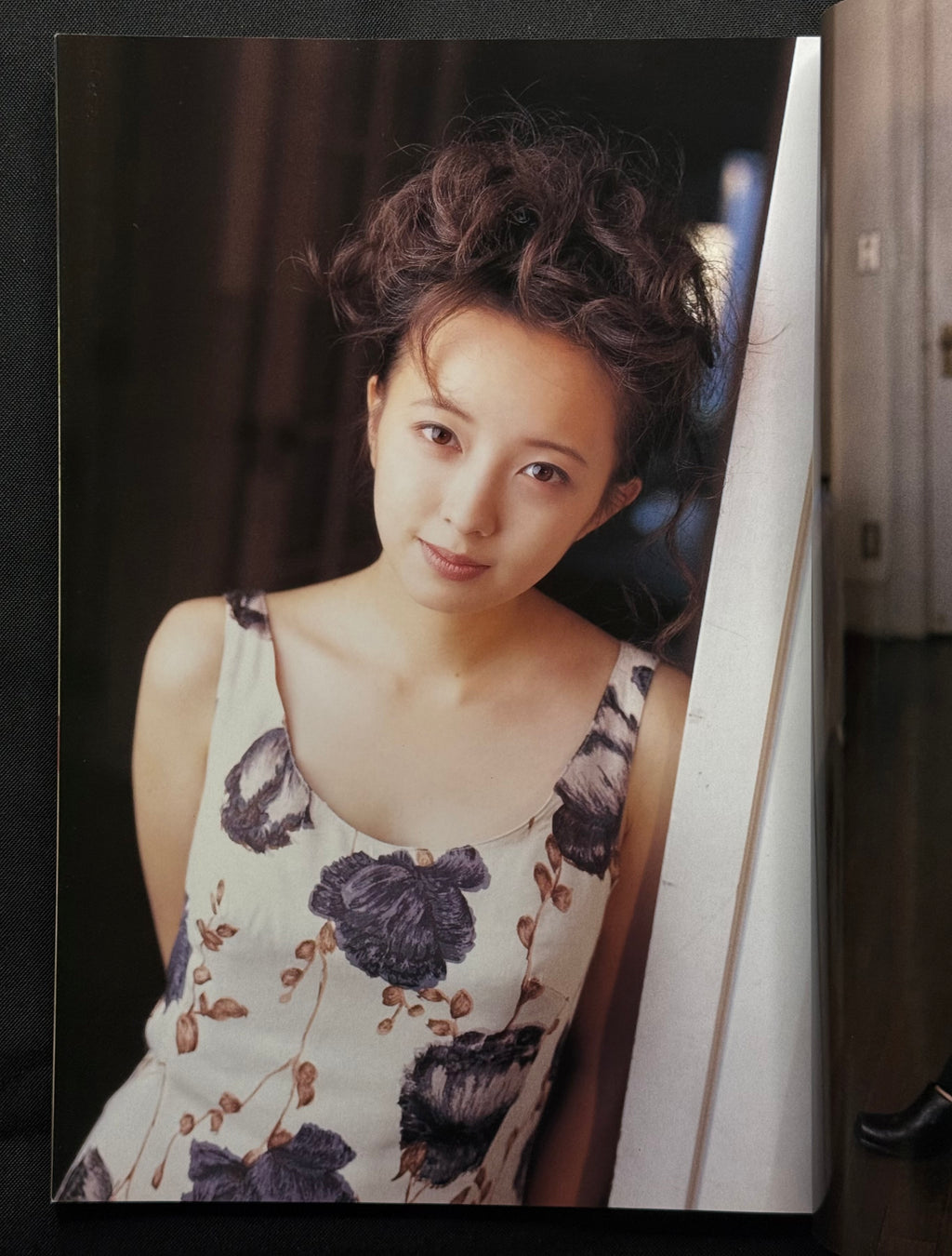 Up to Boy Vol. 62 (January 1996) Japanese Idol Photo Magazine – Yumiko Takahashi Cover w/ Poster