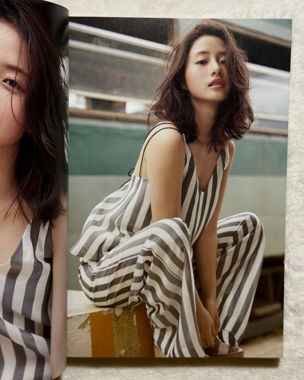 Satomi Ishihara “encourage” Japanese Photobook (2017) w/obi - Shin Godzilla