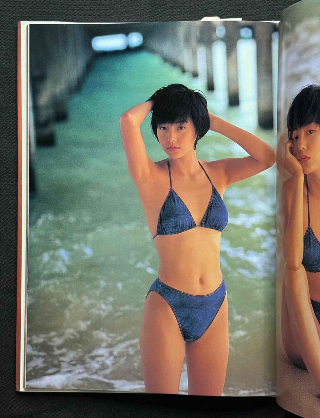 Manami Honjo “Smoochy” Hardcover Gravure Photobook (1995) Japan Import