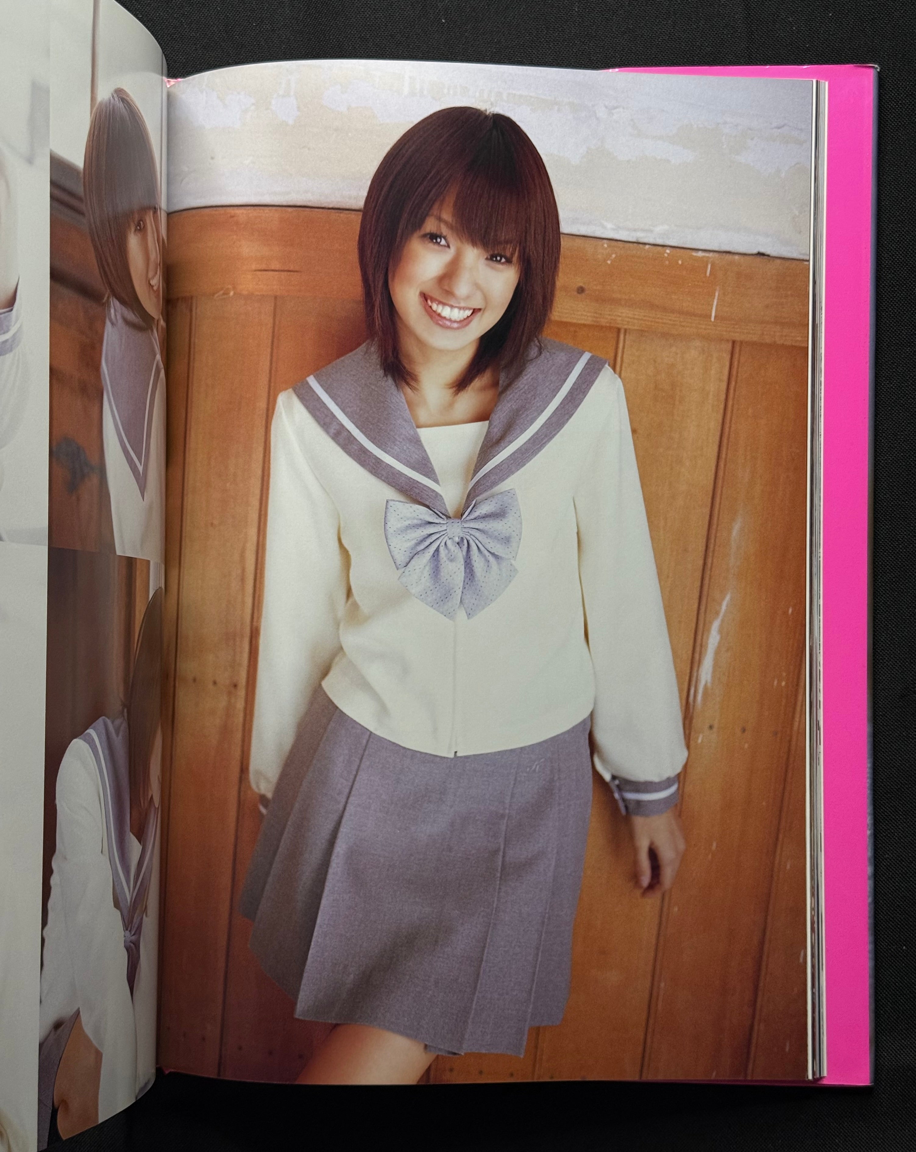Akina Minami “SO・TSU・A・RU” Hardcover Gravure Photobook (2008) Japan Import