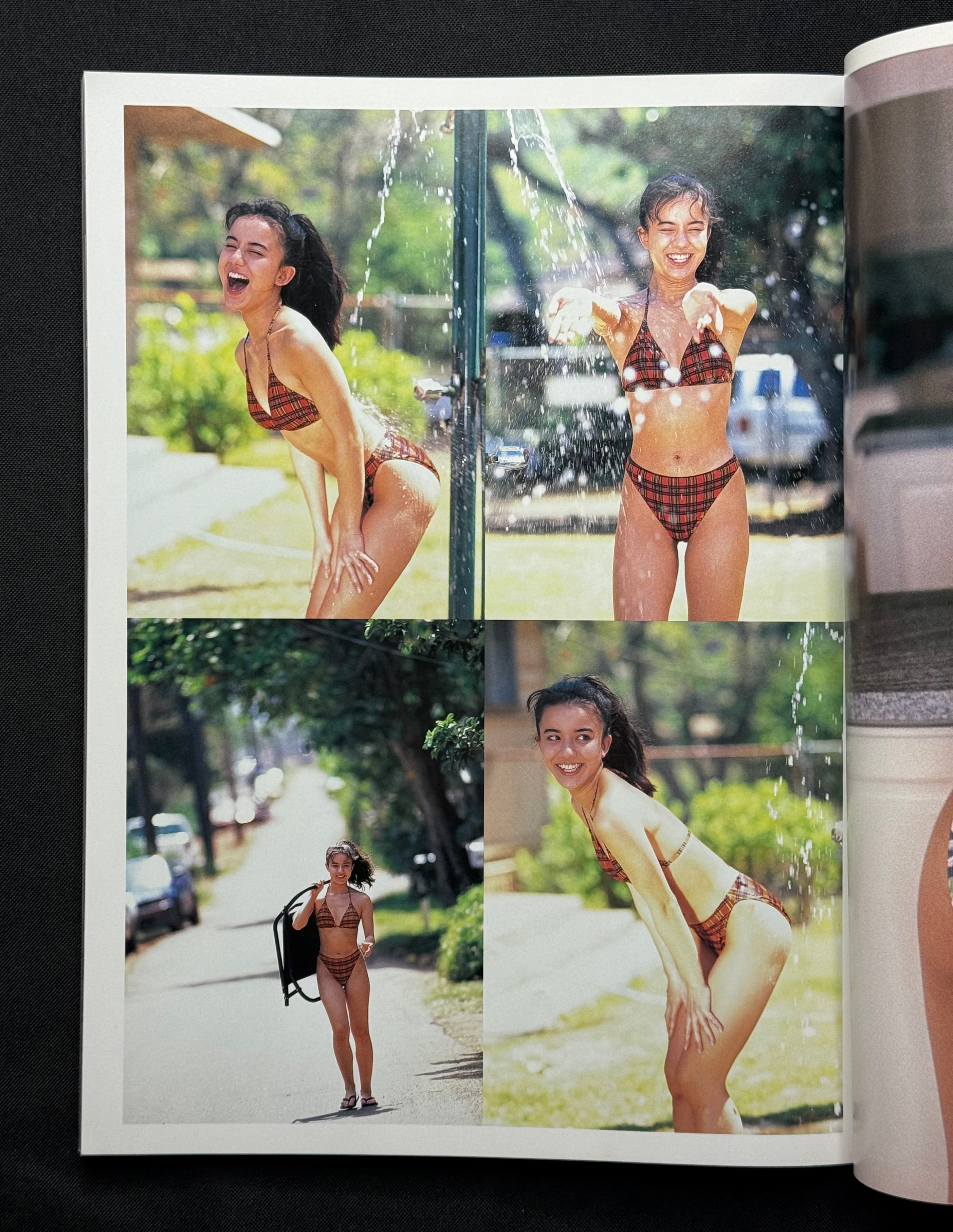BIG4 Vol. 17 (1995) Japanese Gravure Photo Magazine – Yuri Nakae Cover