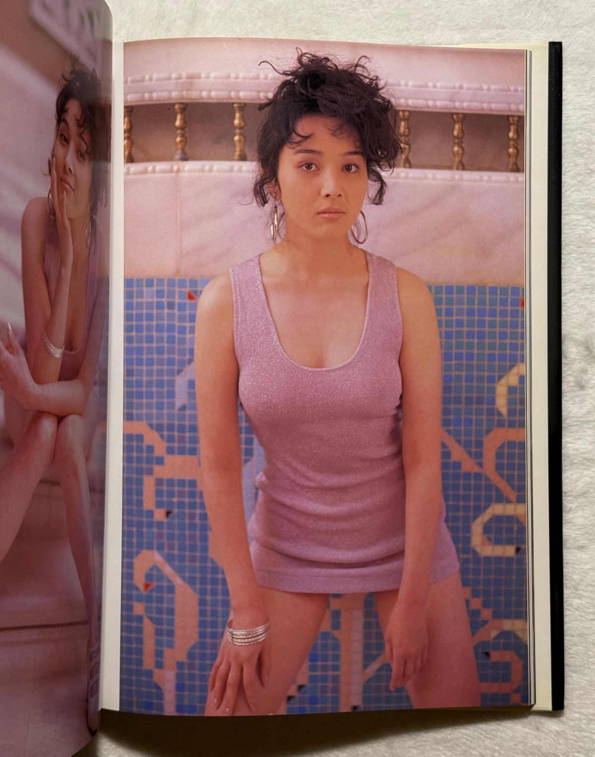Mamiko Aso “Especially” Hardcover Japanese Idol Gravure Photobook (1991)
