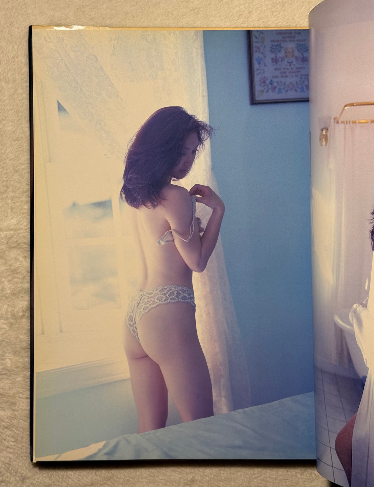 Akiko Ikuina “Solitude” Japanese Gravure Photobook (1996) Onyanko Club