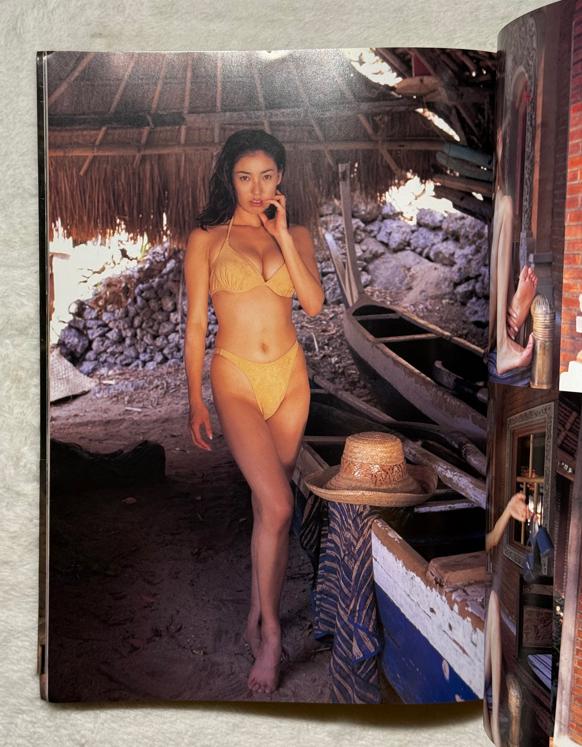 Fumie Ikezawa “Poo” Japanese Gravure Photobook (1998) w/obi
