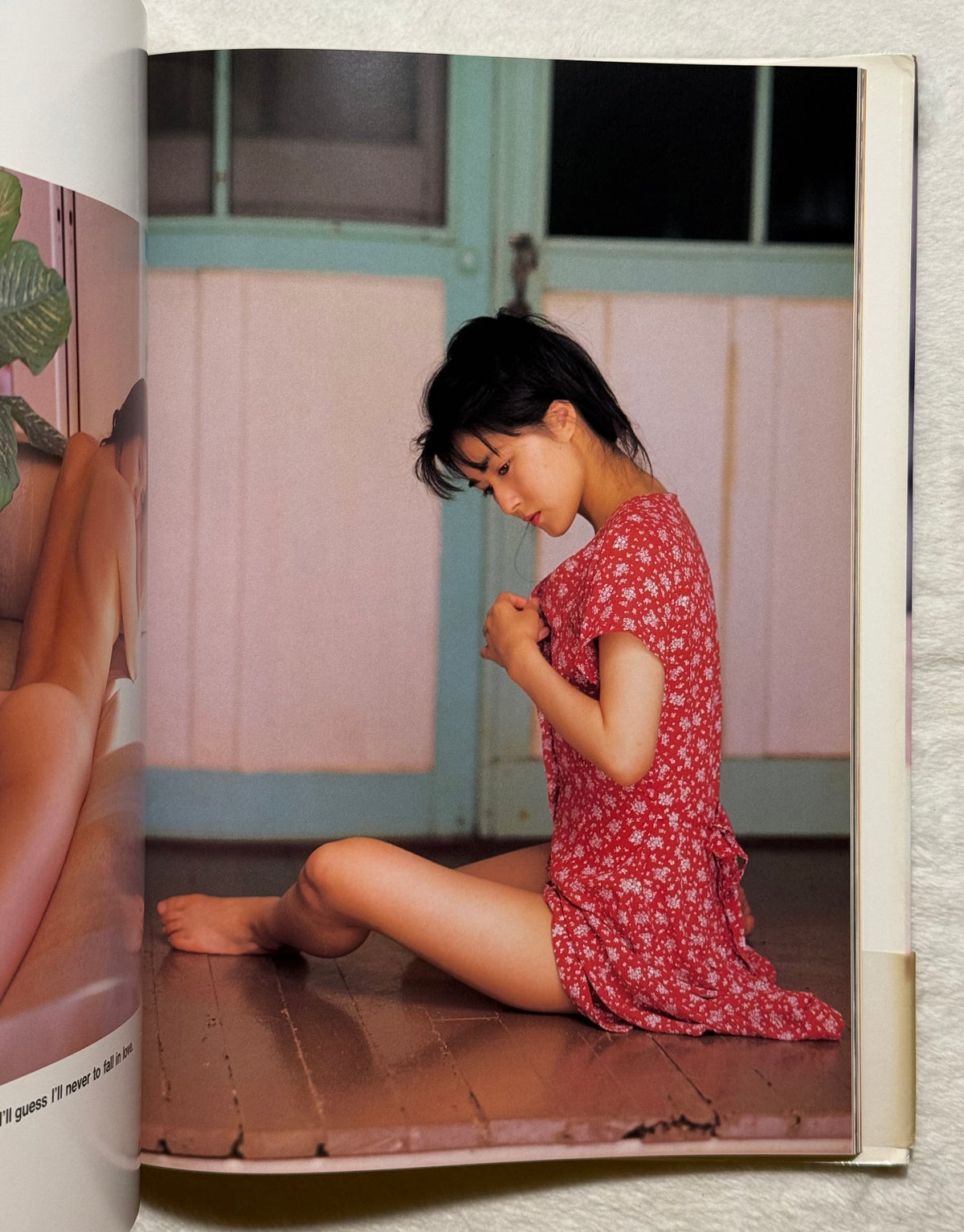 Mamiko Tayama “Bright” Hardcover Gravure Photobook (1994) w/obi - Japan Import