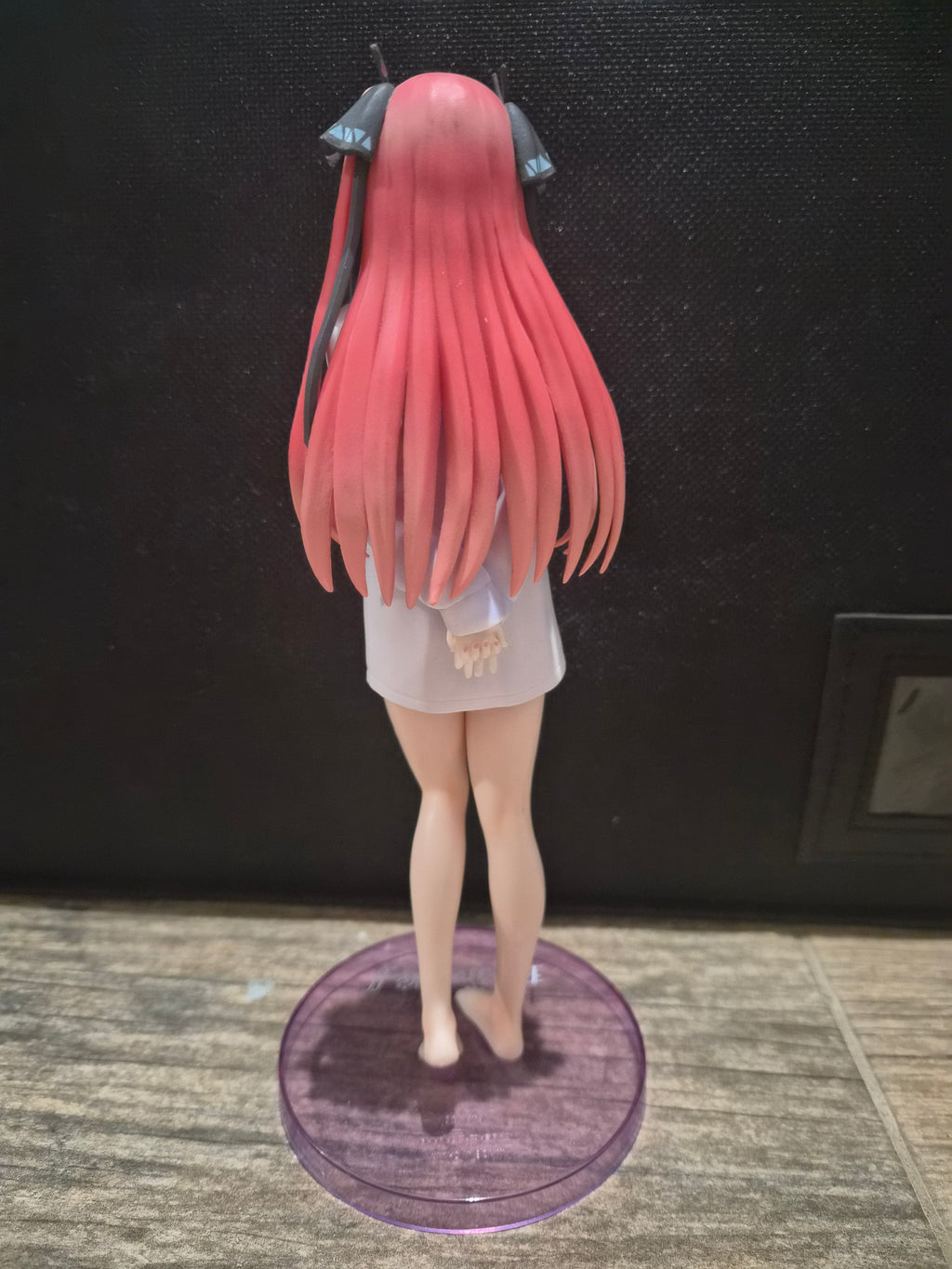 Fukuya Fascinity Figure Nakano Nino – The Quintessential Quintuplets – Boyfriend Shirt Version – Anime Figure with Base