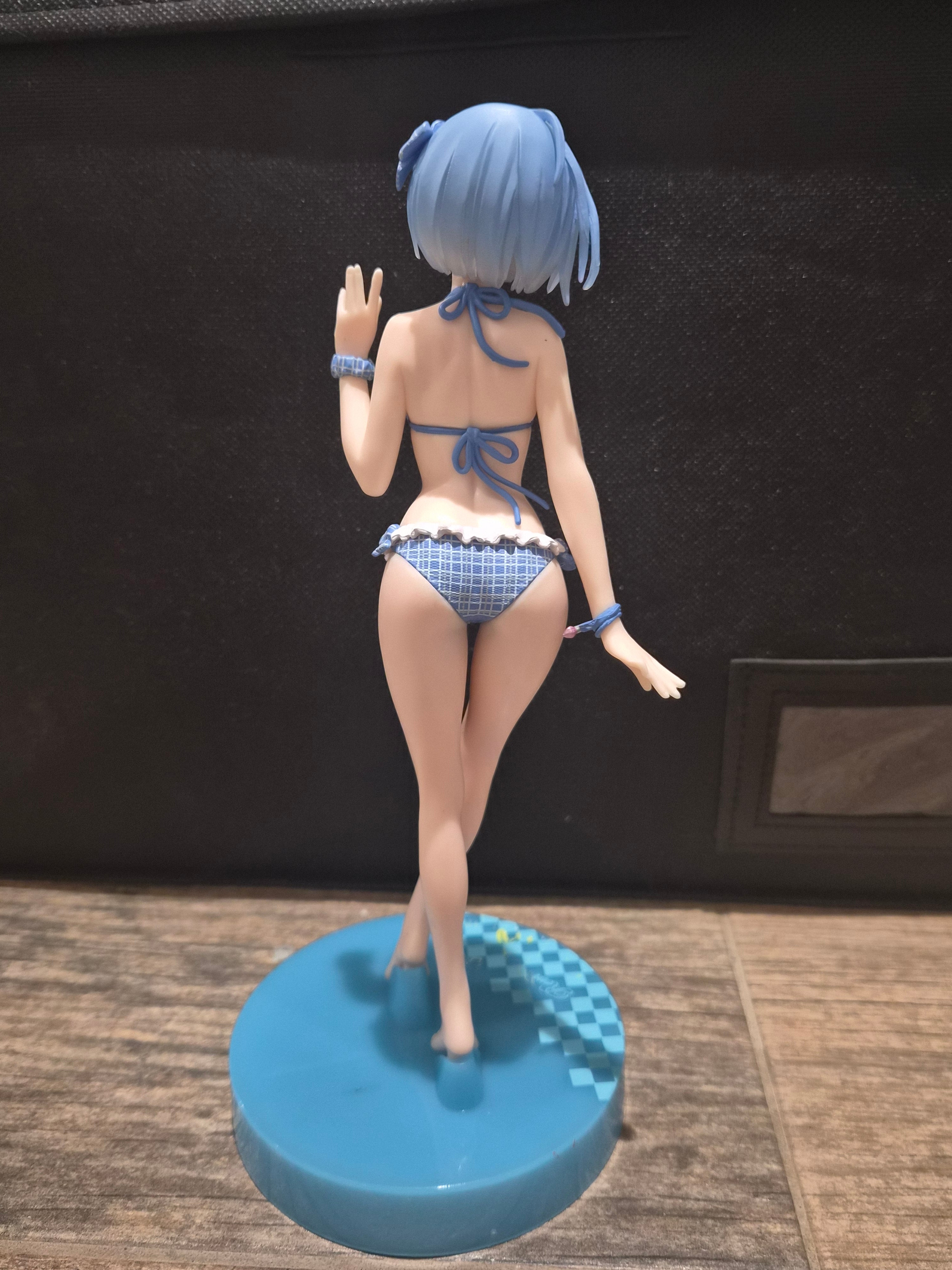 Banpresto EXQ Rem Figure – Re Starting Life in Another World – Blue Swimsuit Version – Prize Figure with Original Blue Base