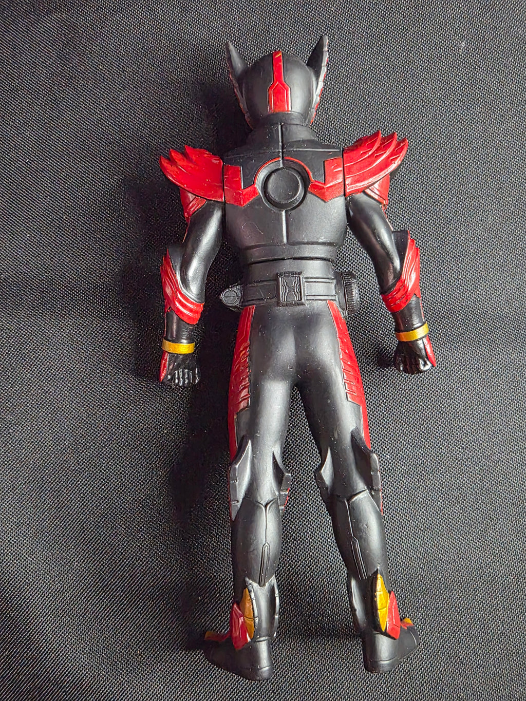 2010 Bandai Kamen Rider OOO Tajadoru Combo Sofubi Figure – 6.75" – Rider Hero Series – Japan Tokusatsu
