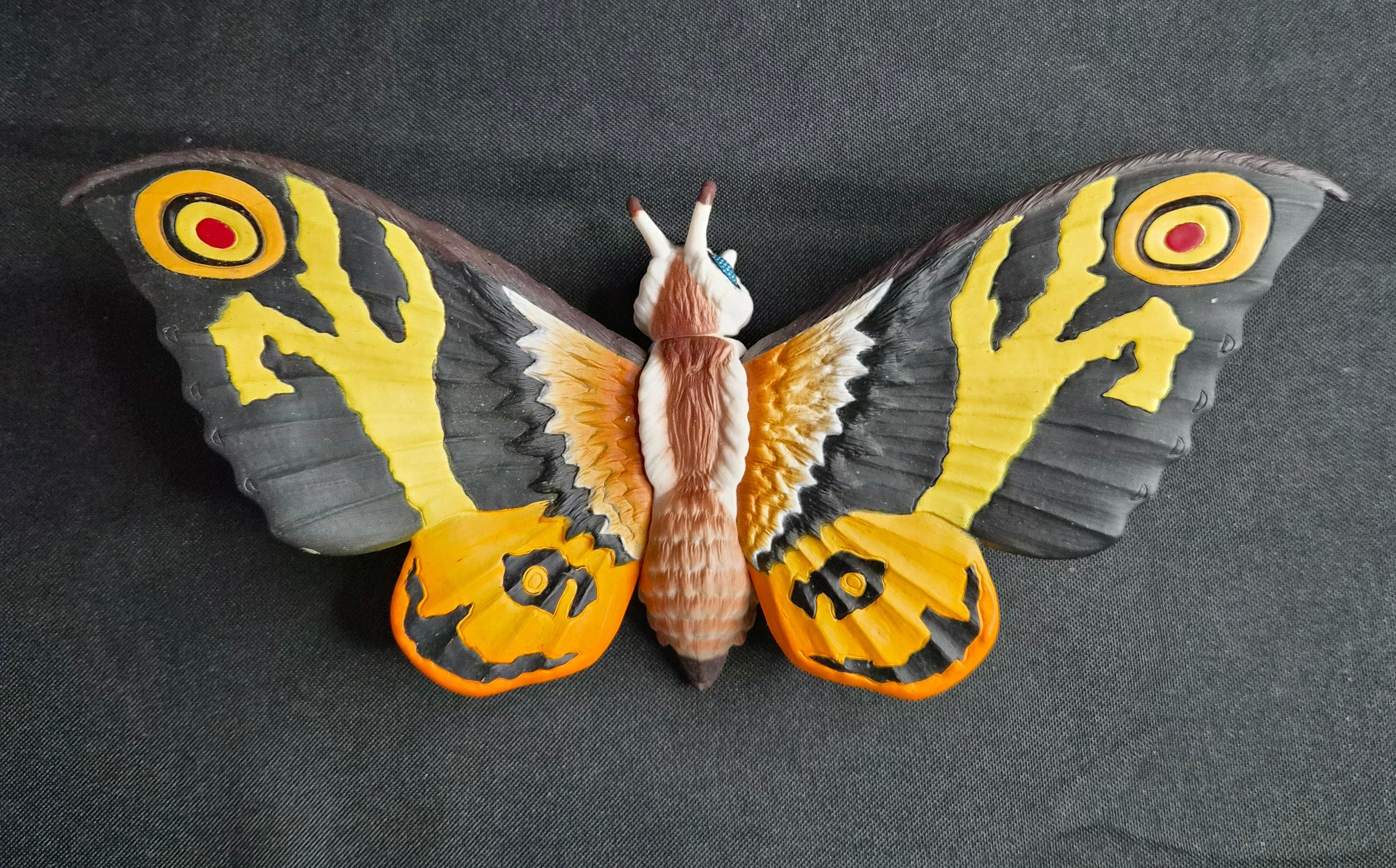 Bandai Movie Monster Series Mothra – Godzilla: Tokyo S.O.S. – 2004 Japan Sofubi Figure – Toho Kaiju