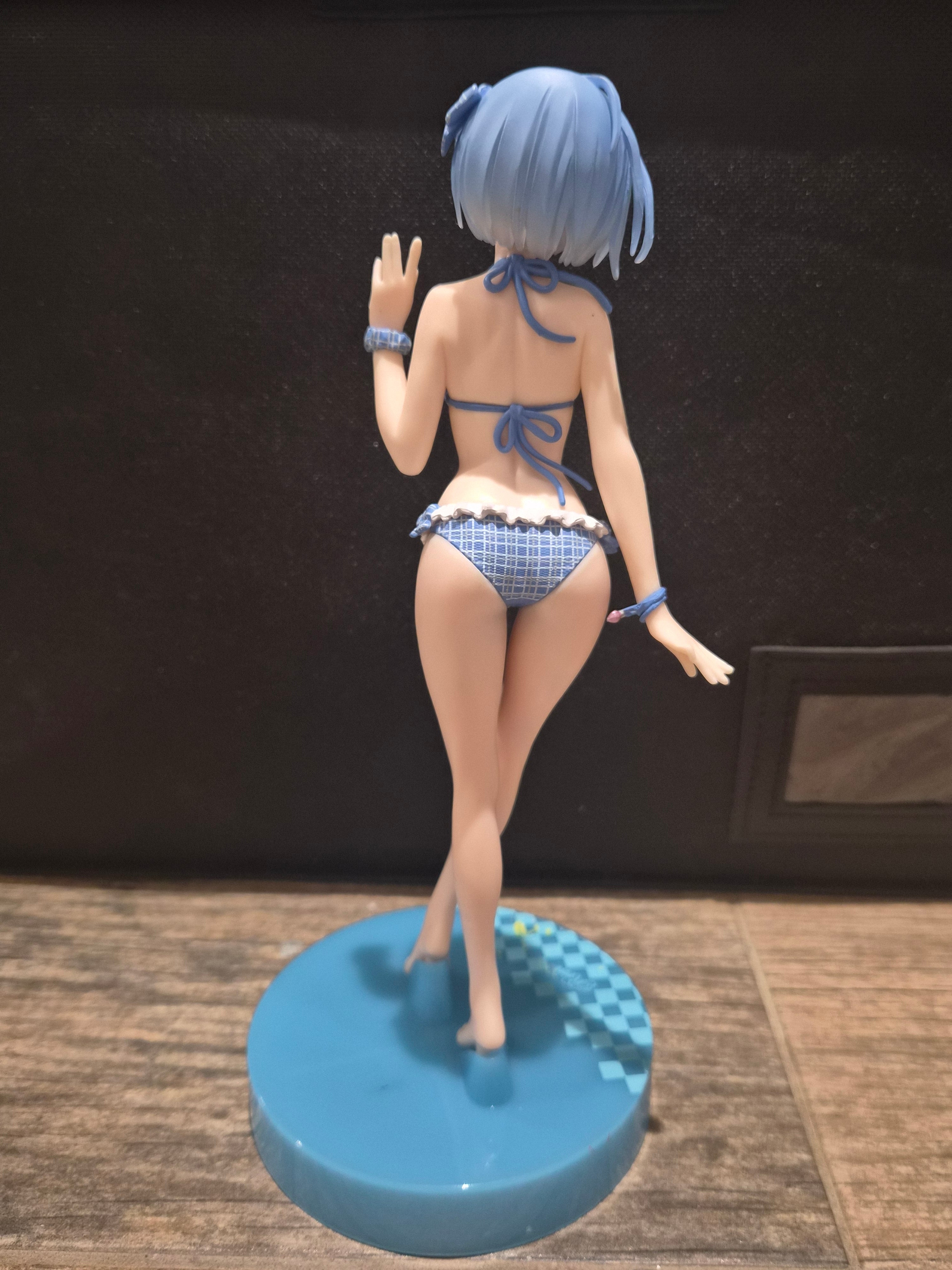 Banpresto EXQ Rem Figure – Re Starting Life in Another World – Blue Swimsuit Version – Prize Figure with Original Blue Base