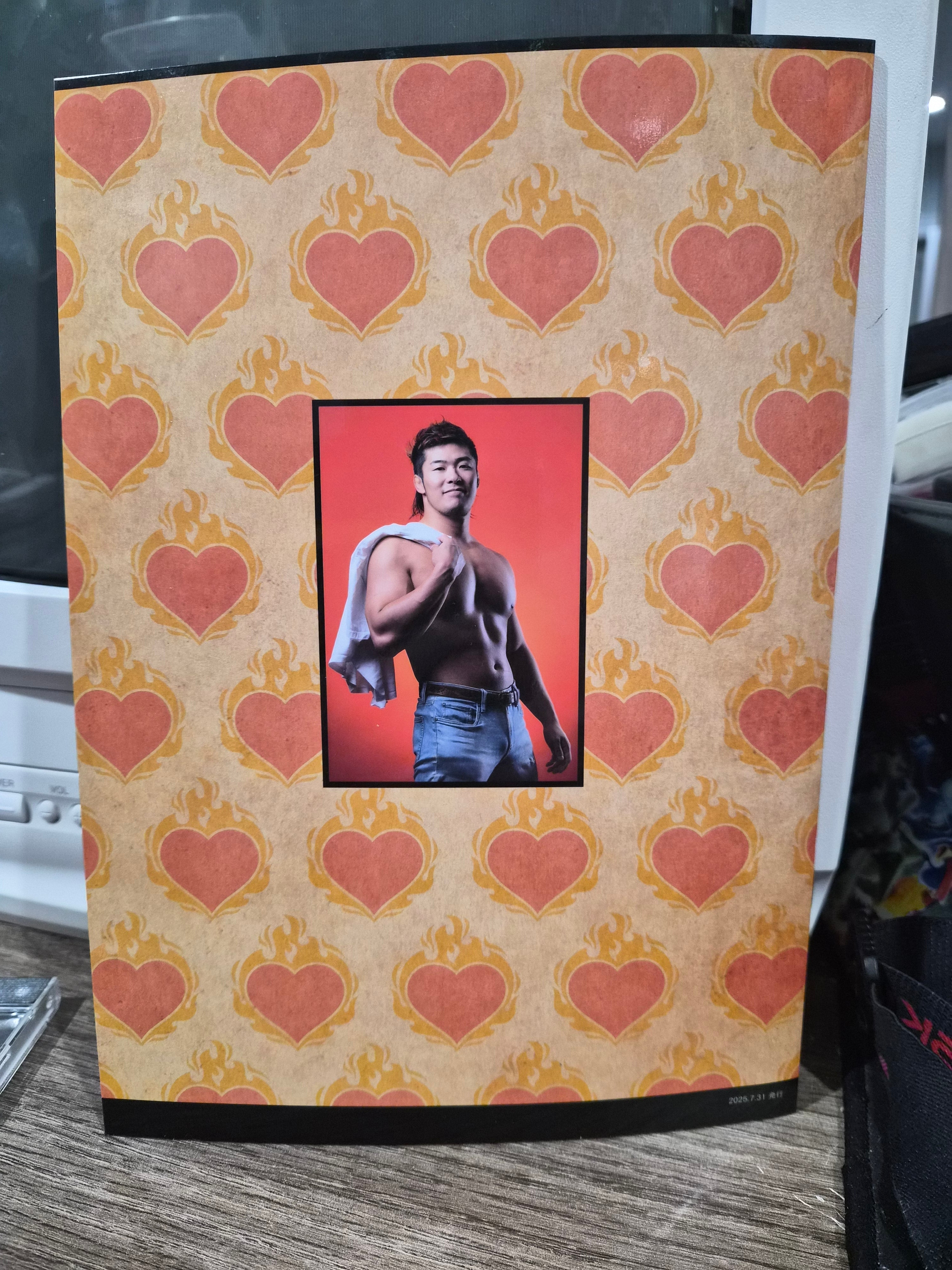 Official Fanclub Magazine Team NJPW vol 39 Yuya Ueumura Cover New Japan Wrestling