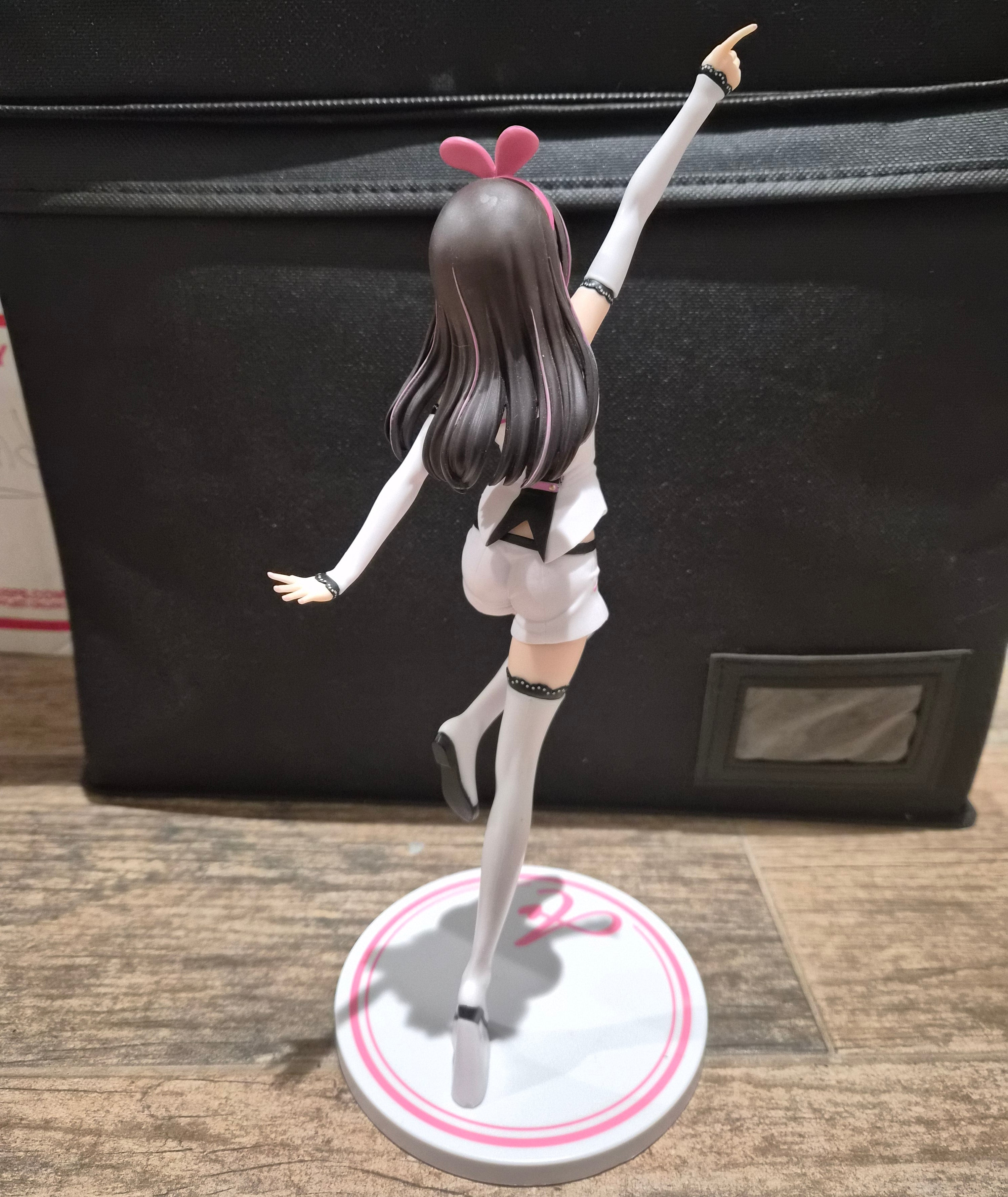 SEGA Kizuna AI Limited Premium Figure – 9" Anime Prize Figure – Virtual YouTuber (VTuber) – Japan Import